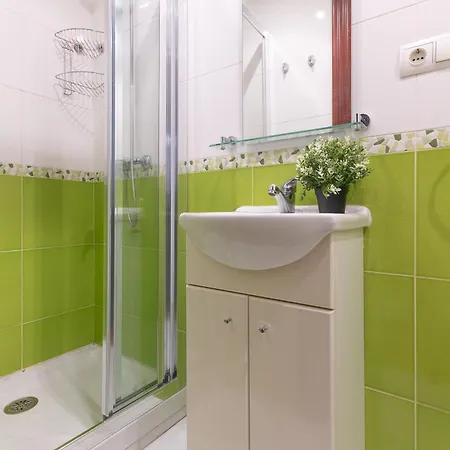 Apartamento Cerca De Centro Y Playas *
