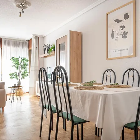 Apartamento Cerca De Centro Y Playas Apartment